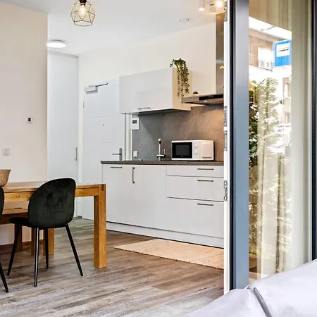 Apartment Chic In Limpertsberg Near Center *