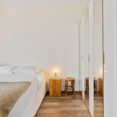 Chic In Limpertsberg Near Center