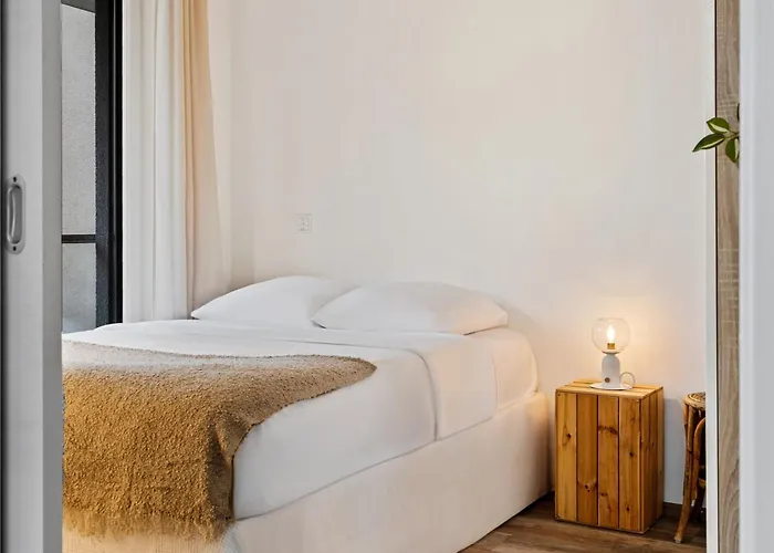 Chic In Limpertsberg Near Center *