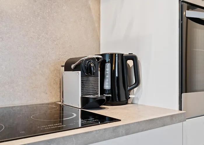 Chic In Limpertsberg Near Center Luxembourg By